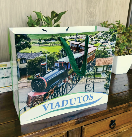 Exemplo de sacola de papel personalizada